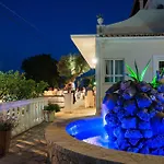 Kaiser Bridge Otel 3*