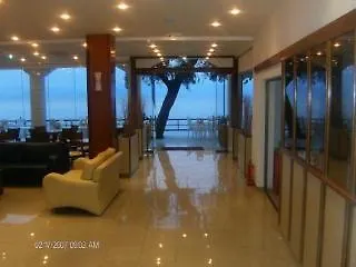 凯森布里奇酒店 3* Achílleion