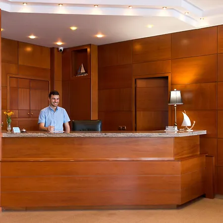 Kaiser Bridge Hotel 3*
