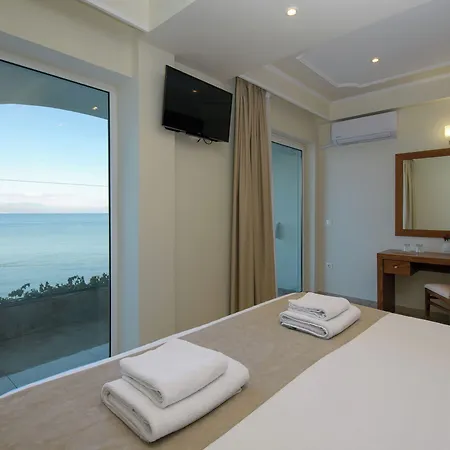 Kaiser Bridge Hotel 3*