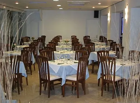 Kaiser Bridge Hotel